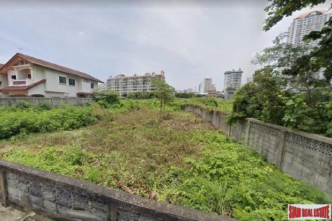 Terreno 668 m2 en Bangkok, Tailandia № 194478 - foto 5