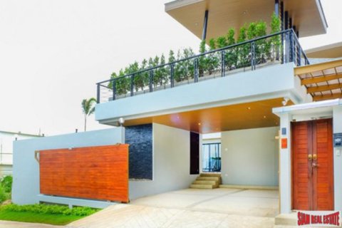 Villa in Rawai, Thailand 3 bedrooms № 194482 - photo 3
