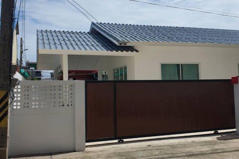 Casa de 3 dormitorios en Pattaya, Tailandia № 117009 - foto 19