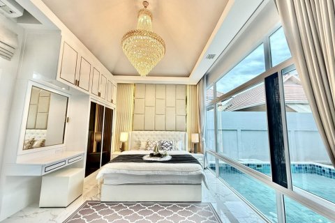 Casa de 3 dormitorios en Pattaya, Tailandia № 117005 - foto 6