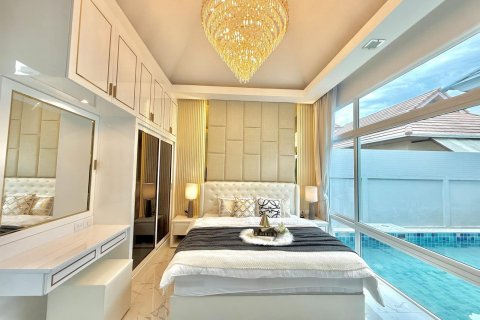 Casa de 3 dormitorios en Pattaya, Tailandia № 117005 - foto 7