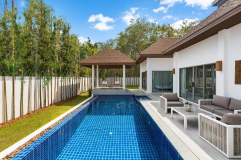Chalet de 4 dormitorios en Phuket, Tailandia № 119541 - foto 2