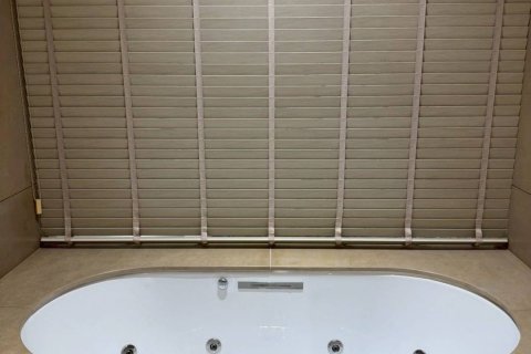 Condominio de 2 dormitorios en Bangkok, Tailandia № 181160 - foto 9