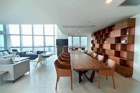 Ático de 3 dormitorios en Bangkok, Tailandia № 181158 - foto 7