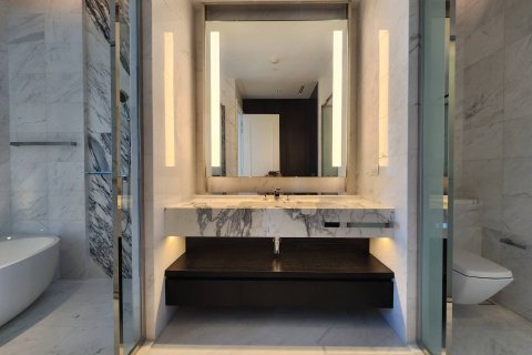 Condominio de 2 dormitorios en Bangkok, Tailandia № 181162 - foto 12