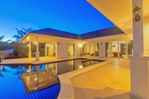 Villa in Hua Hin, Thailand 3 Schlafzimmer № 168642