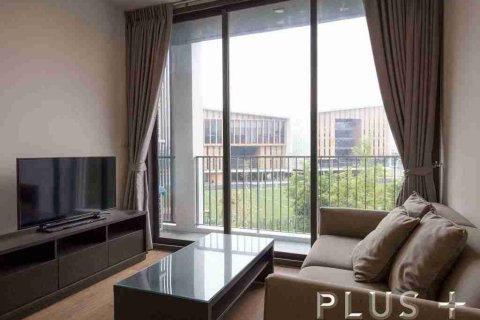 Condo in Bangkok, Thailand, 2 bedrooms  № 183218