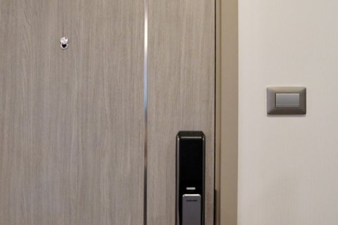 Estudio en el condominio en Watthana, Bangkok, Tailandia № 153208 - foto 16