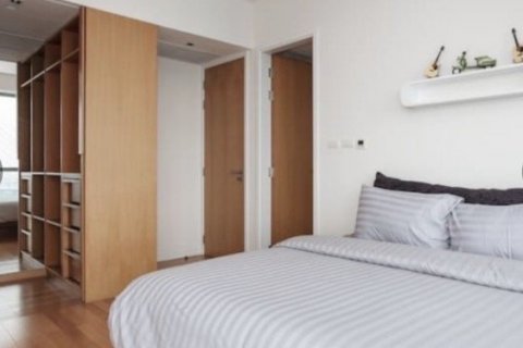 Condominio de 3 dormitorios en Yan Nawa, Bangkok, Tailandia № 133888 - foto 12