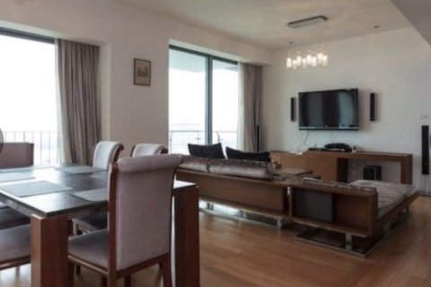 Condominio de 3 dormitorios en Yan Nawa, Bangkok, Tailandia № 133888 - foto 3