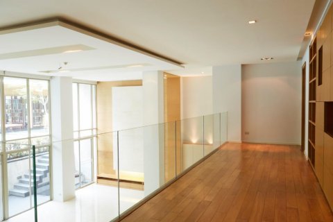 Eigentumswohnung in Khlong Toei, Bangkok, Thailand, 4 Schlafzimmer  № 133893 - Foto 5