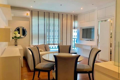 Condominio de 2 dormitorios en Pathum Wan, Bangkok, Tailandia № 133889 - foto 2