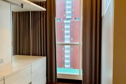 Condominio de 2 dormitorios en Pathum Wan, Bangkok, Tailandia № 133889 - foto 8