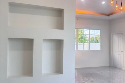 Chalet de 3 dormitorios en Hua Hin, Tailandia № 222508 - foto 15