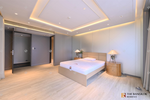 Condo à Bangkok, Thaïlande, 3 chambres  № 189793 - photo 4