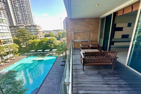 Condominio de 3 dormitorios en Bangkok, Tailandia № 116400