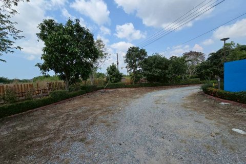 Local comercial en Chon Buri, Tailandia № 166996 - foto 13