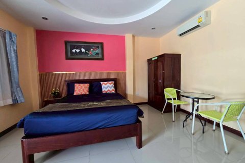 Local comercial en Chon Buri, Tailandia № 166996 - foto 24