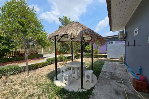 Local comercial en Chon Buri, Tailandia № 166996 - foto 28