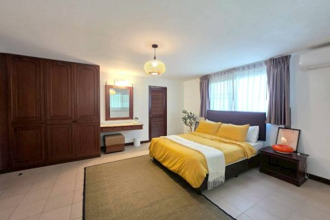 Condominio de 3 dormitorios en Pattaya, Tailandia № 167000 - foto 26