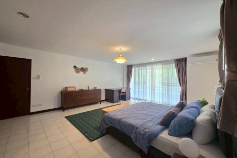 Condominio de 3 dormitorios en Pattaya, Tailandia № 167000 - foto 12