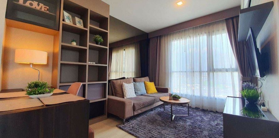 Condo in Bangkok, Thailand, 2 bedrooms in Life Sukhumvit 48  № 51253