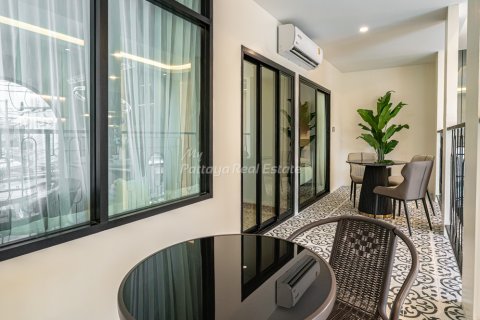 Condominio de 2 dormitorios en Bang Lamung, Tailandia № 191271 - foto 16