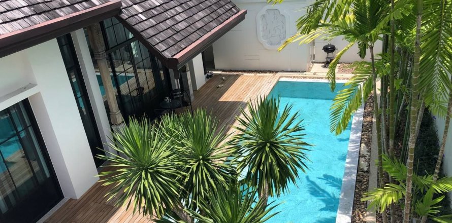 Villa in Phuket, Thailand 2 Schlafzimmer № 168957