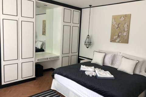Villa in Phuket, Thailand 2 Schlafzimmer № 168957 - Foto 17