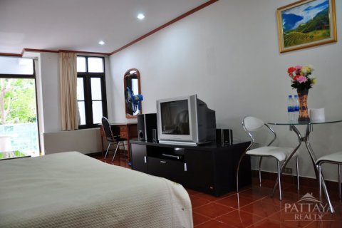 Estudio en el condominio en Jomtien Beach, Pattaya, Tailandia № 204059 - foto 2