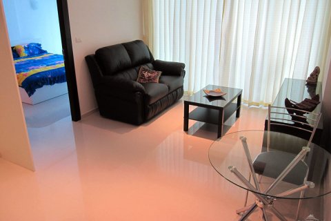 Condominio de 1 dormitorio en Pattaya, Tailandia № 204058 - foto 8