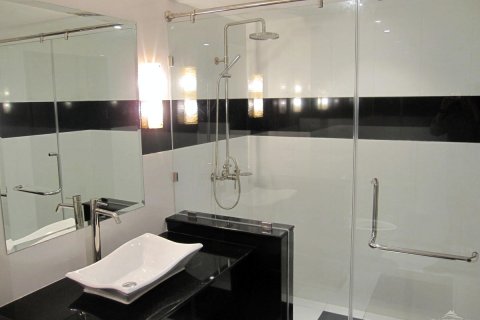 Condominio de 1 dormitorio en Pattaya, Tailandia № 204058 - foto 15