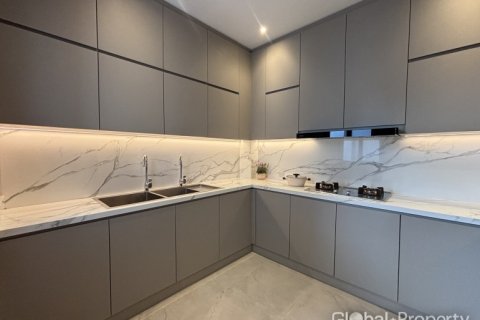 Casa de 4 dormitorios en Pattaya, Tailandia № 146582 - foto 8