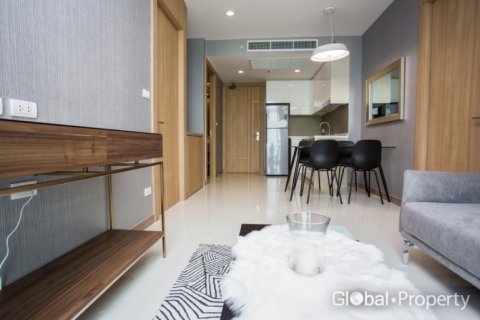 Condominio de 2 dormitorios en Pattaya, Tailandia № 146585 - foto 12