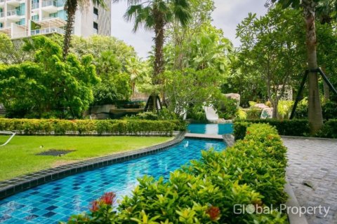 Condominio de 2 dormitorios en Pattaya, Tailandia № 146583 - foto 10