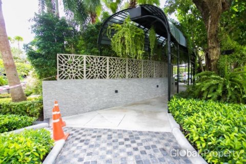 Condominio de 2 dormitorios en Pattaya, Tailandia № 146583 - foto 5