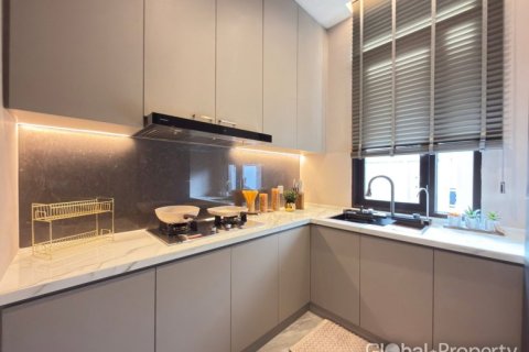 Casa de 4 dormitorios en Pattaya, Tailandia № 146580 - foto 9