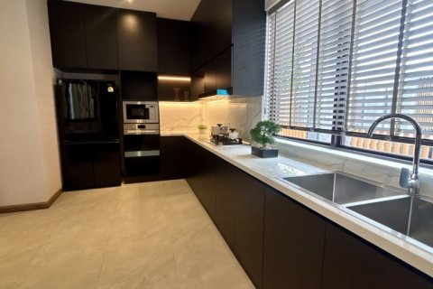 Casa de 4 dormitorios en Pattaya, Tailandia № 146581 - foto 10