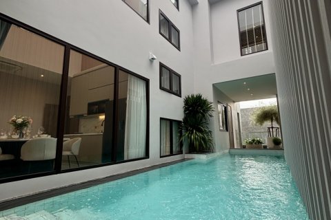 Maison à Pattaya, Thaïlande 4 chambres № 146581