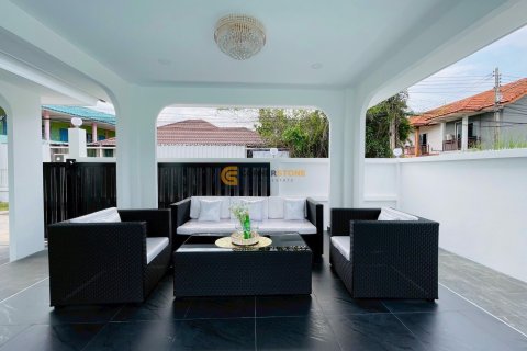 Estudio en Pattaya, Tailandia № 146519 - foto 4