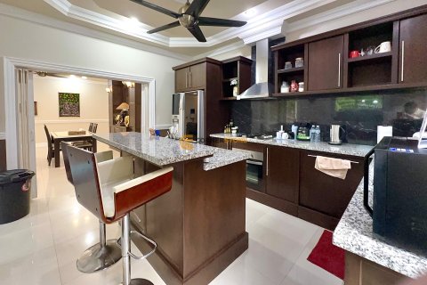 Estudio en Pattaya, Tailandia № 146517 - foto 16