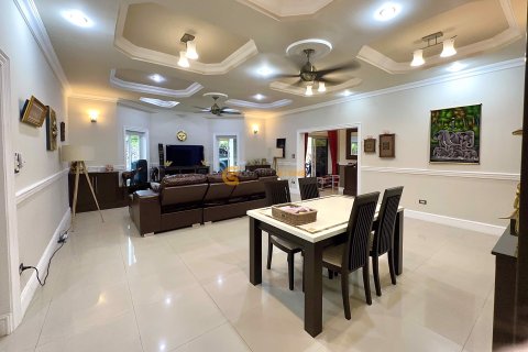Estudio en Pattaya, Tailandia № 146517 - foto 14