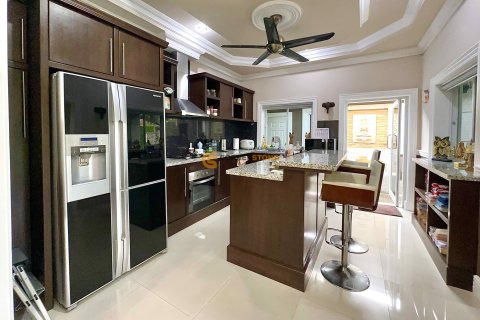 Estudio en Pattaya, Tailandia № 146517 - foto 17