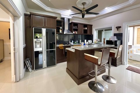 Estudio en Pattaya, Tailandia № 146517 - foto 19