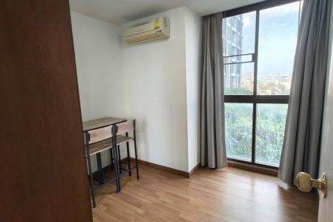 Condominio de 2 dormitorios en Chatuchak, Bangkok, Tailandia № 137402 - foto 2