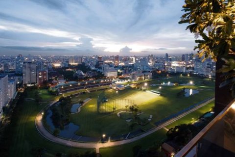 Ático de 2 dormitorios en Bangkok, Tailandia № 180932 - foto 20