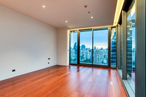 Condominio de 3 dormitorios en Bangkok, Tailandia № 180931 - foto 14