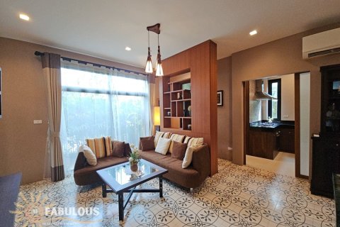 Chalet de 8 dormitorios en Chalong, Tailandia № 179464 - foto 6