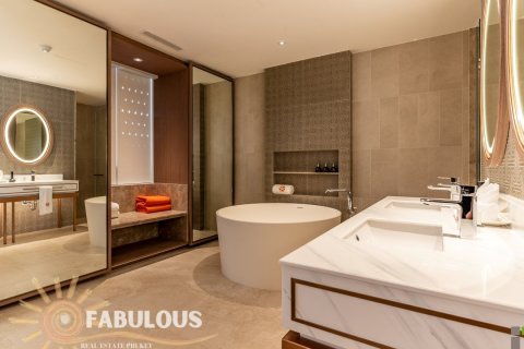 Condominio de 2 dormitorios en Bang Tao, Tailandia № 179467 - foto 7