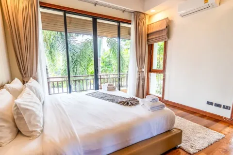 Casa de 4 dormitorios en Phuket, Tailandia № 146657 - foto 20